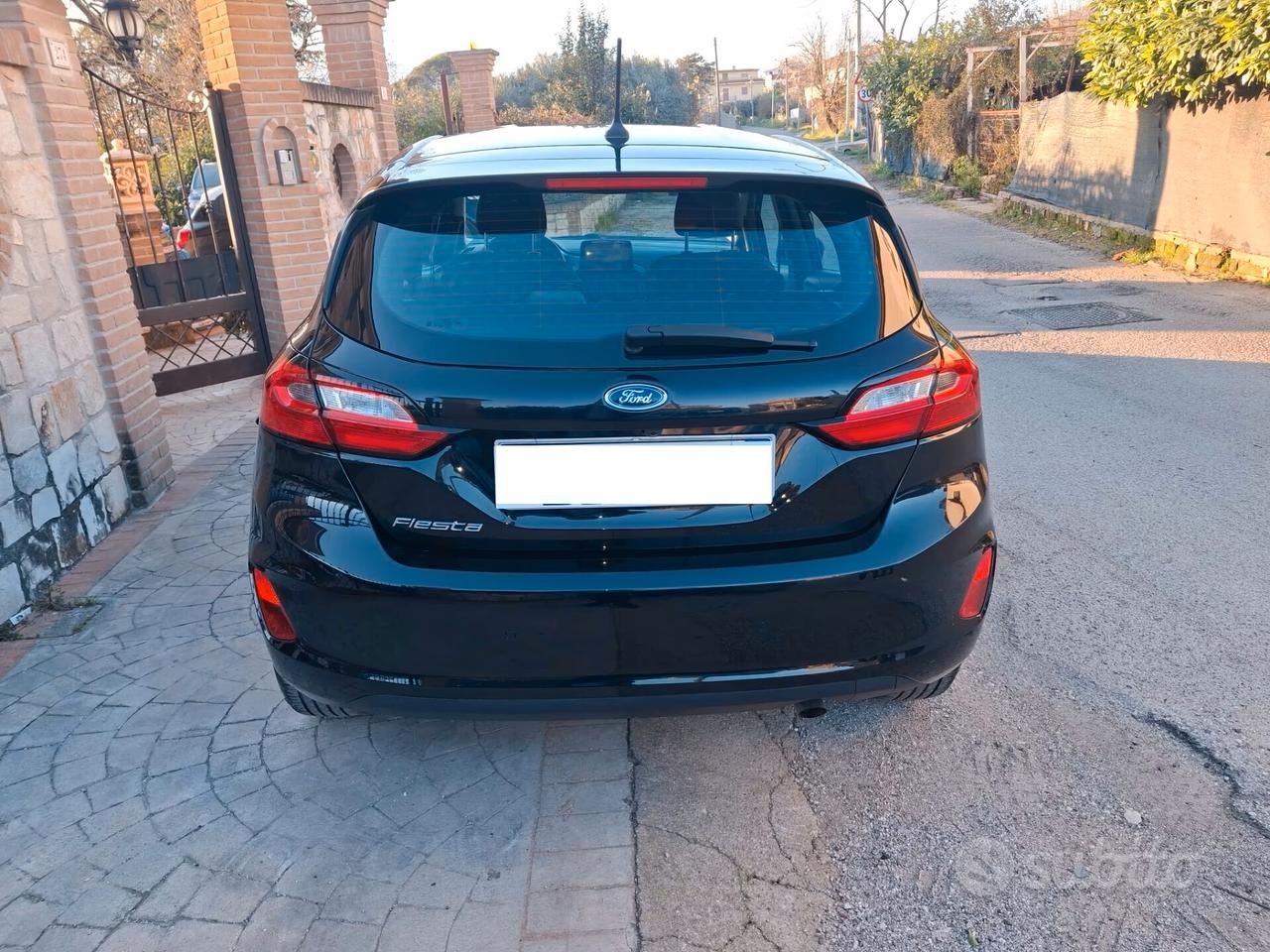 Ford Fiesta 1.1 75 CV 5 porte Titanium CAMERA CERCHI APPLE CAR PLAY LED MULTIFUNZIONE BLUETOOTH PDC