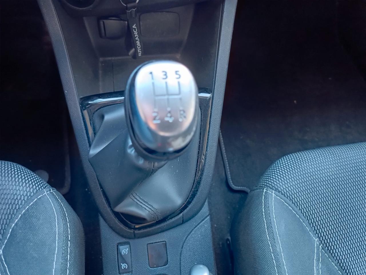 Renault Clio dCi 8V 75 CV 5 porte Moschino Life AUTOCARRO 4 POSTI