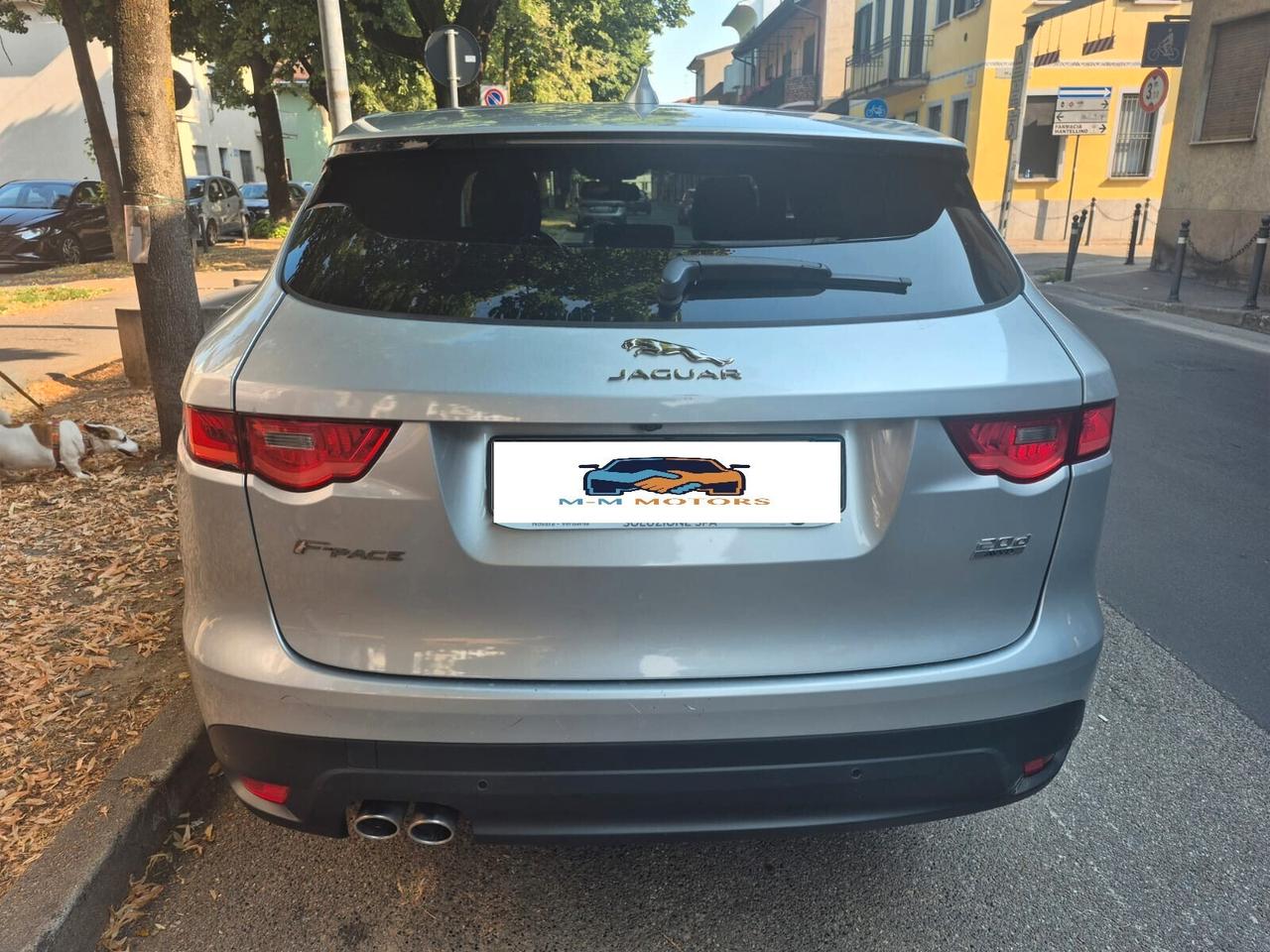 Jaguar F-Pace 2.0 D 180 CV Prestige