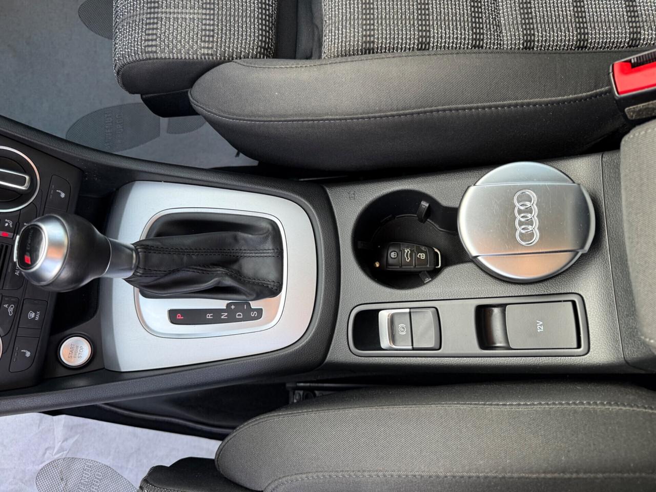 Audi Q3 1.4 TFSI 150 CV S tronic Design GANCIO TRAINO