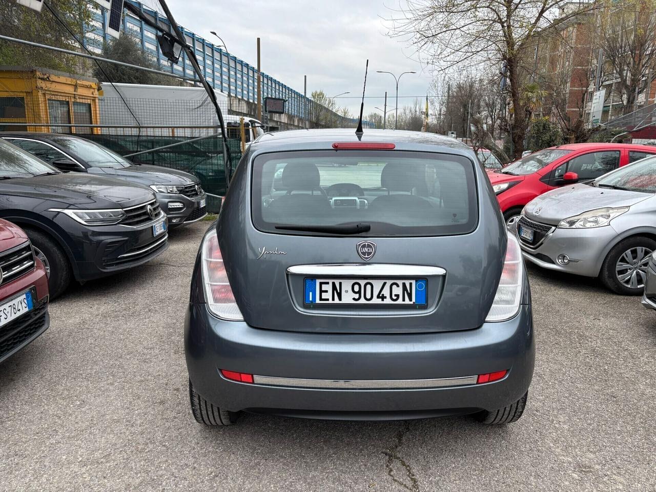 Lancia Ypsilon 1.2 69 CV Unyca OK Neopatentati