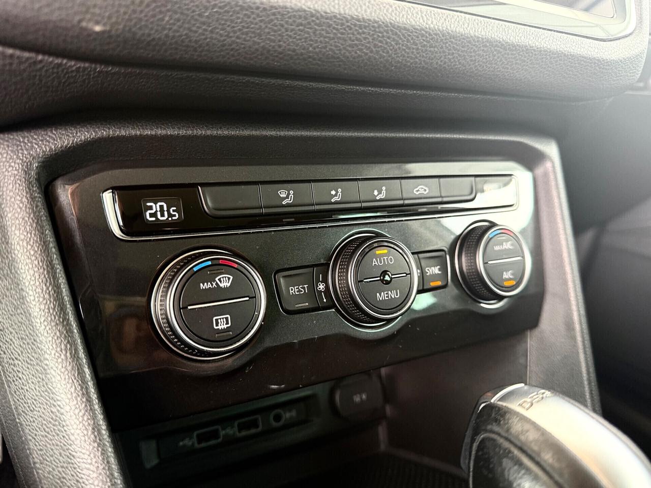 WV TIGUAN 2.0 TDI DSG* COCKPIT*NAVI*AUTOM