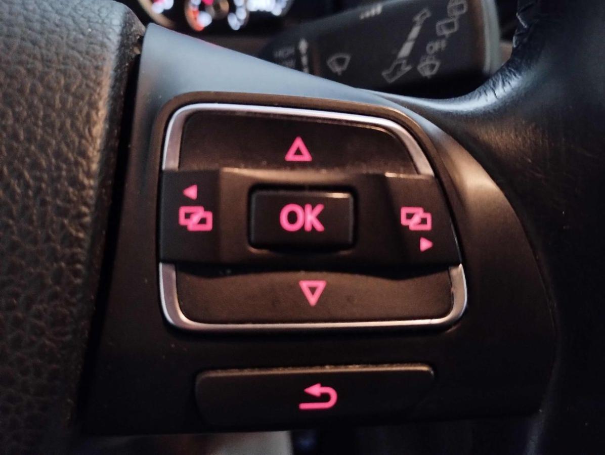 VOLKSWAGEN Tiguan 2.0 TDI 140 CV 4motion DSG Sport & Style - GANCIO TRAINO