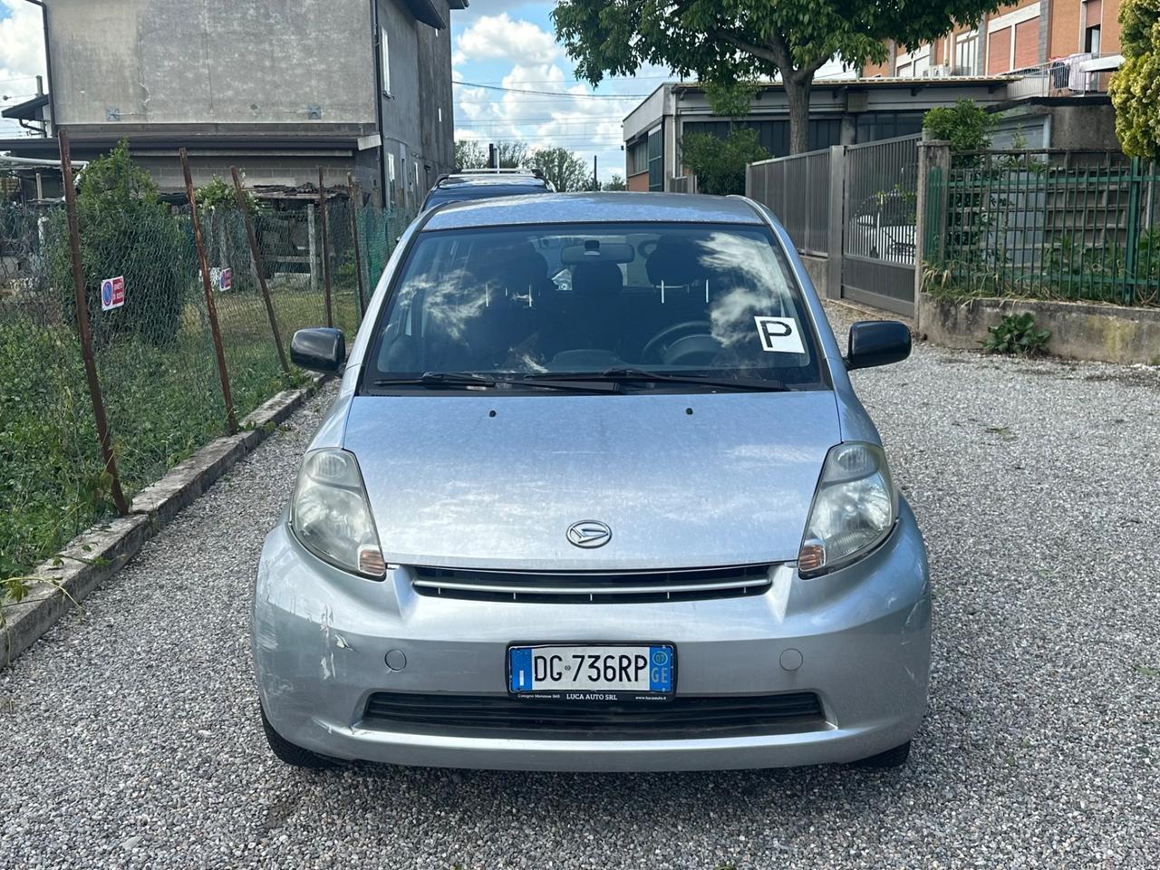Daihatsu Sirion 1.0 12V Aki