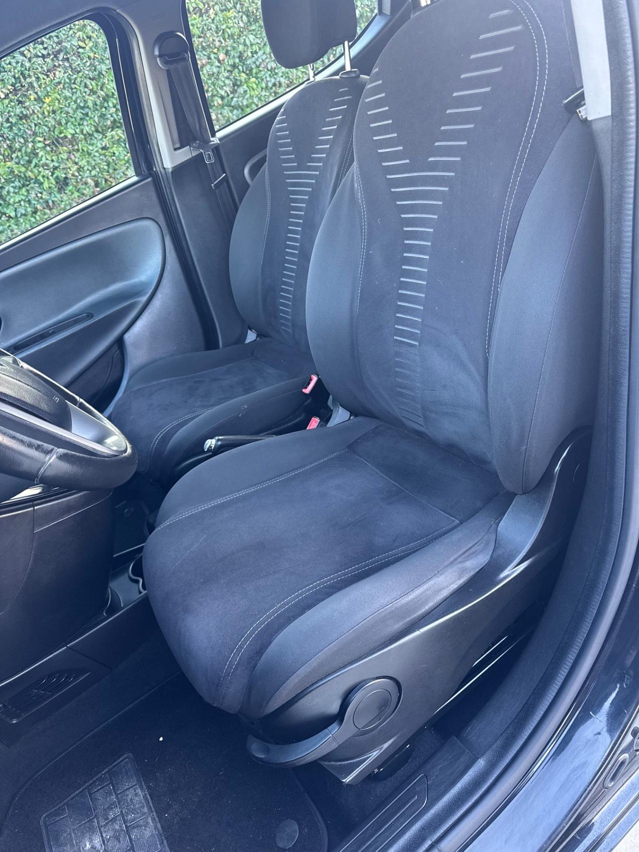 Lancia Ypsilon 1.3 MJT 95CV 5 porte S&S Platinum