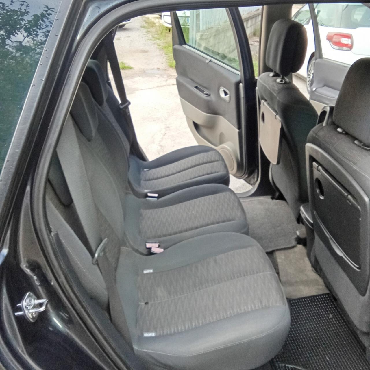 Renault Scénic 1.5 dCi/105CV 08