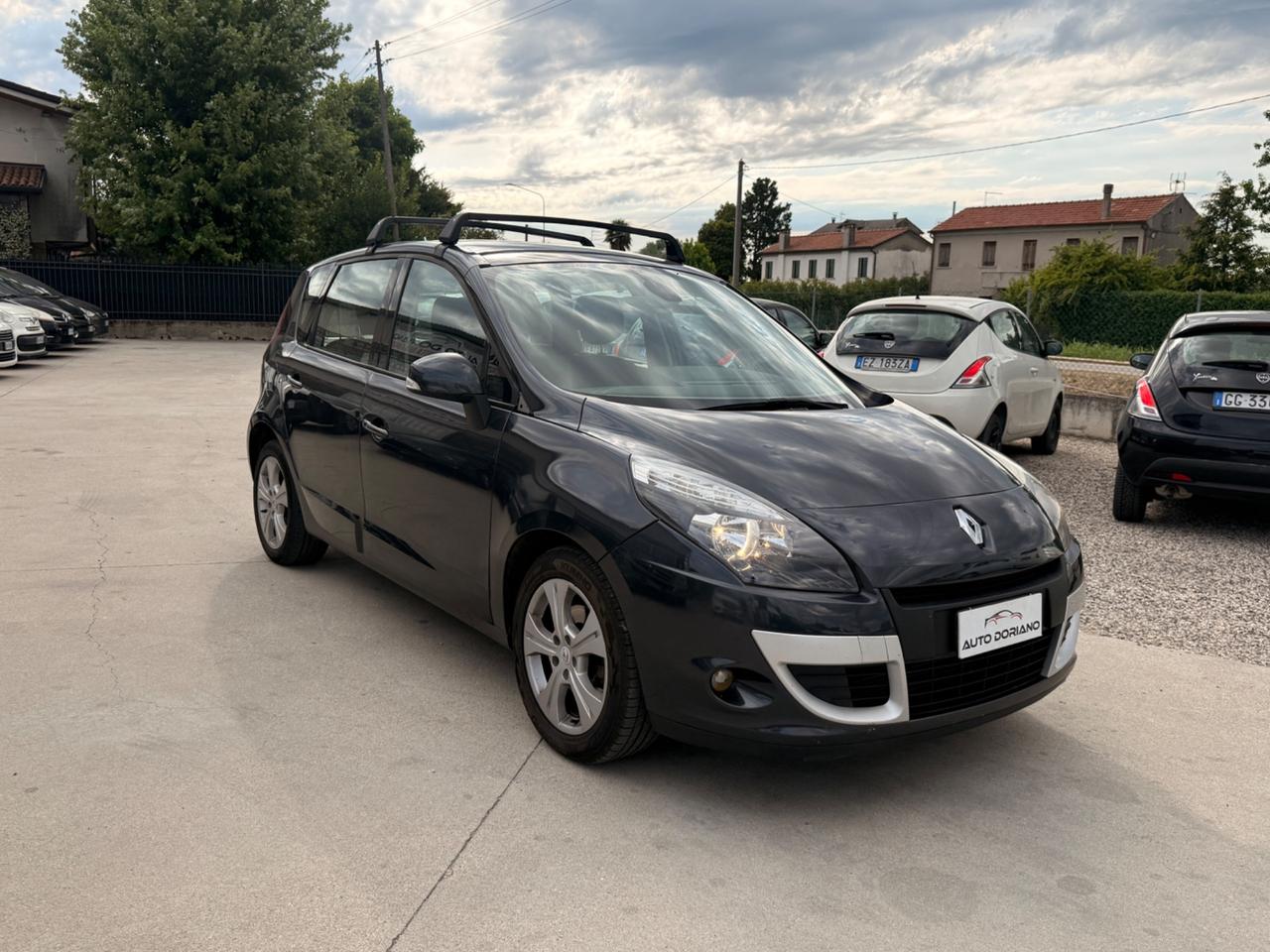 Renault Scenic Scénic X-Mod 1.5 dCi 110CV Luxe