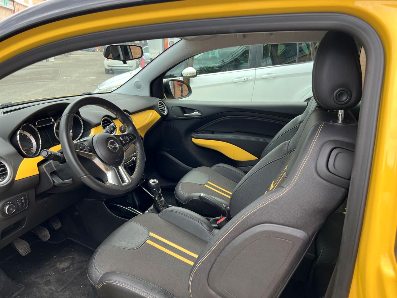 Opel Adam 1.2 70 CV (UNICO PROPRIETARIO- PRIMO PREZZO ITALIA)
