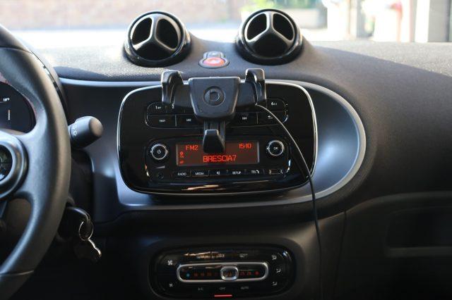SMART ForFour 70 1.0 twinamic AUTOMATICA Passion PanoramaTEL USB