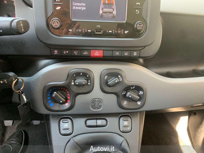 FIAT Panda 1.0 FireFly S&S Hybrid City Cross