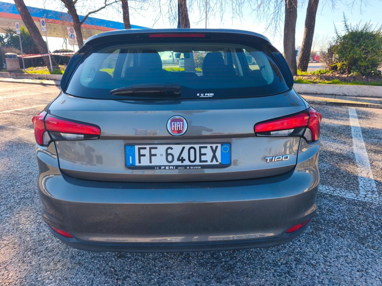 Fiat Tipo 1.4 T-Jet 120 CV GPL 5p GANCIO TRAINO