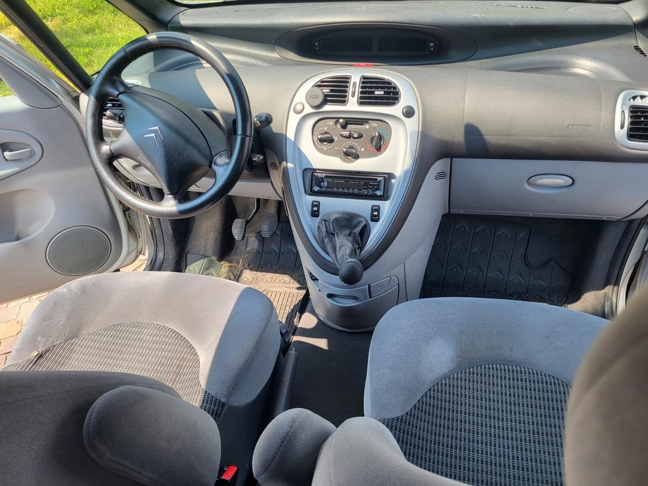 Citroen Xsara Picasso 1.6 16V Classique