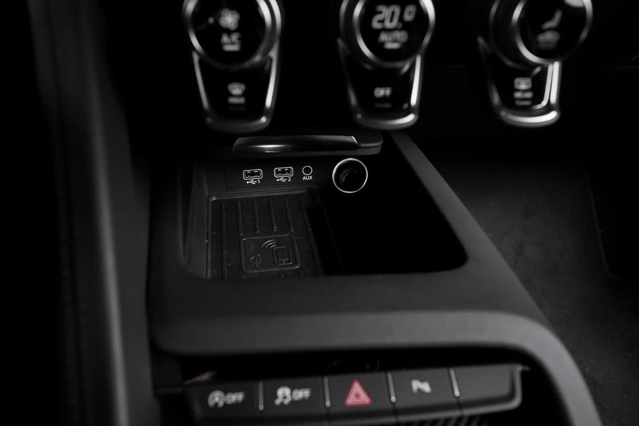 Audi R8 Performance V10 620hp Quattro