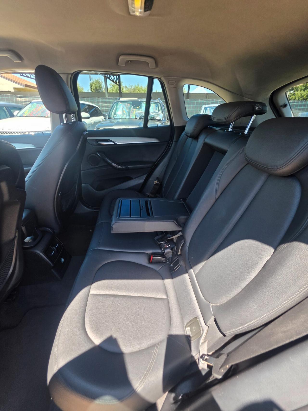 Bmw X1 sDrive18d xLine