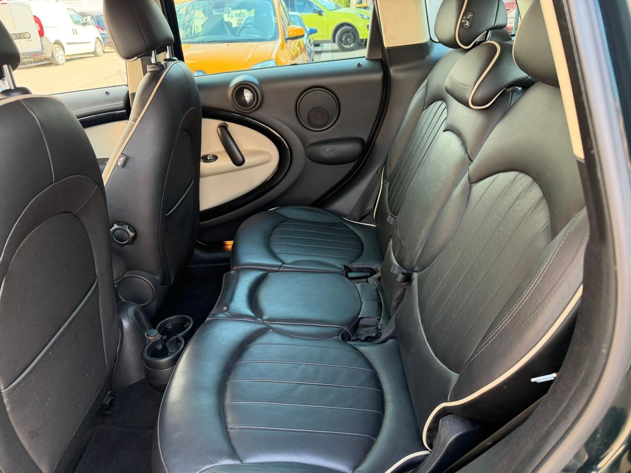 Mini Cooper D Countryman 2.0 Business Automatica