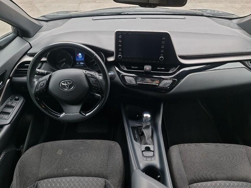 Toyota C-HR 1.8 Hybrid E-CVT Active