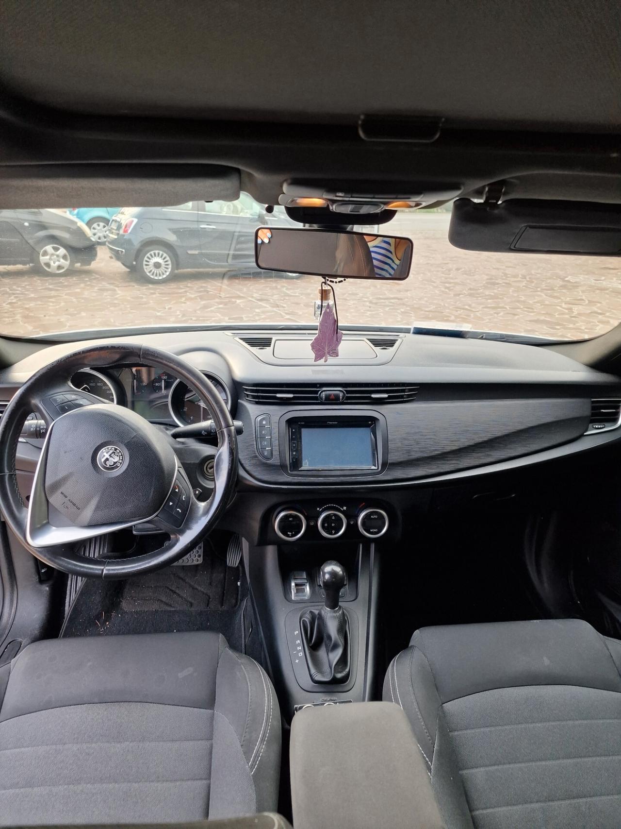 Alfa Romeo Giulietta 1.4 Turbo MultiAir TCT Super