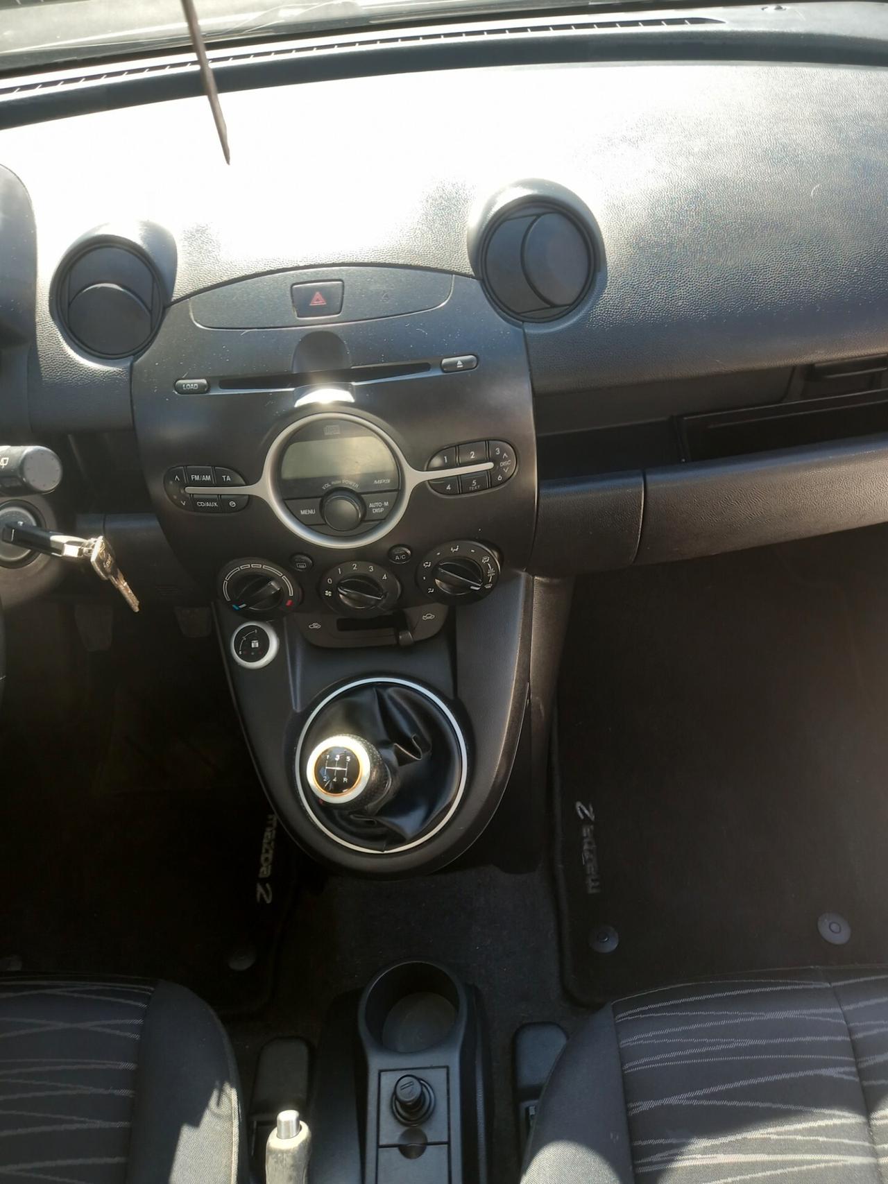 Mazda 2 Mazda2 1.3 16V 75CV 5p. Play Gen. GPL