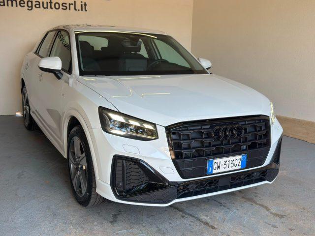 AUDI Q2 30 TDI S line Edition