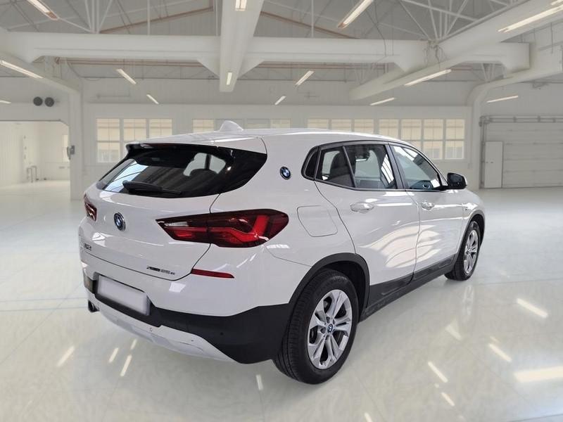 BMW X2 XDRIVE 25E BUSINESS X AUTOMATICO SUV