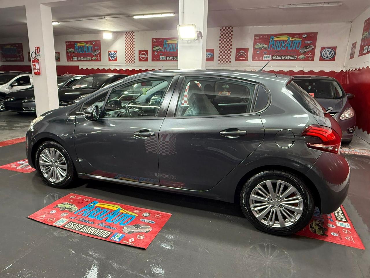 Peugeot 208 1.6 BlueHDi 75cv Allure - 2017