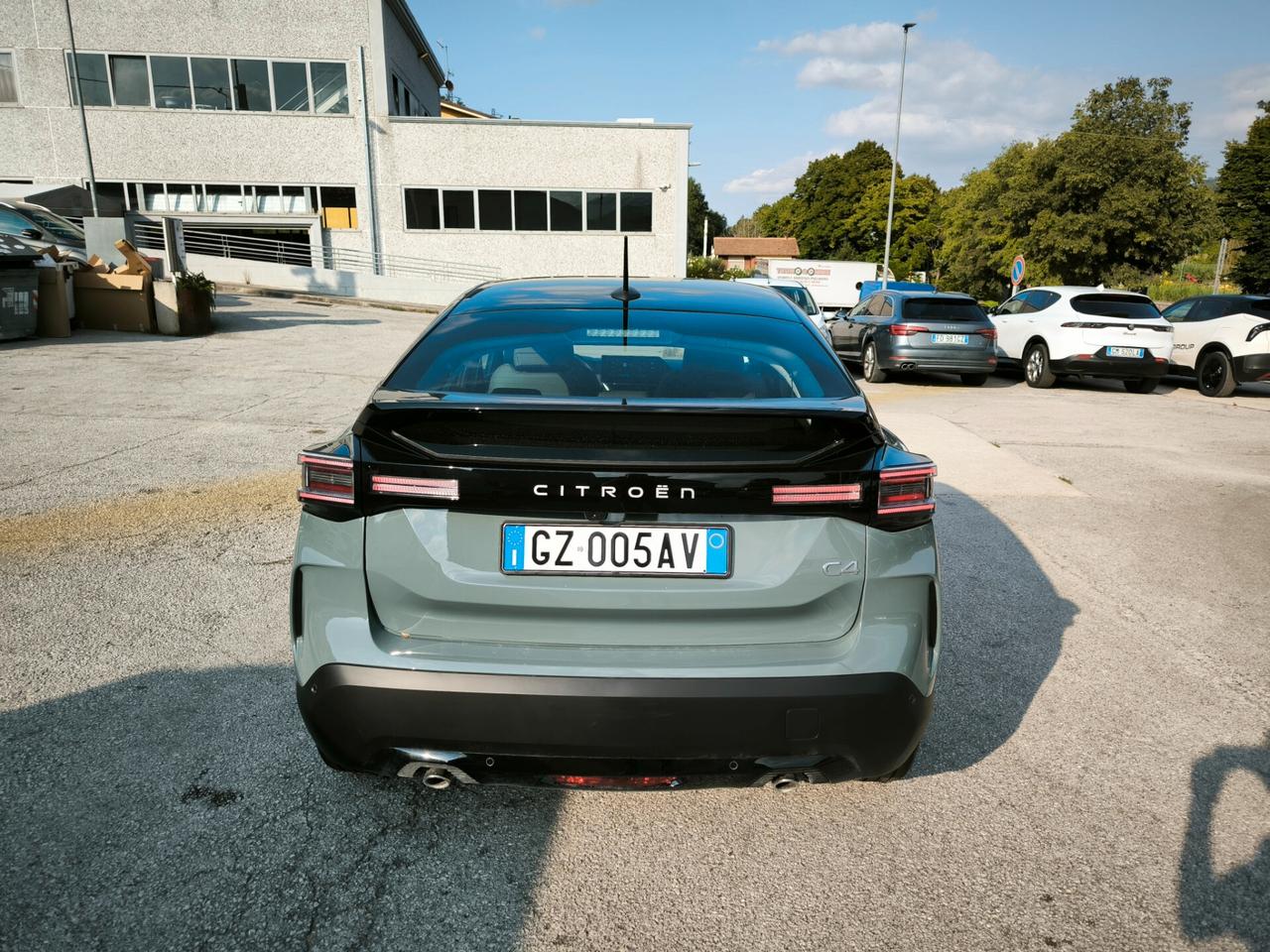 Citroen C4 Hybrid 136 e-DCS6 Plus