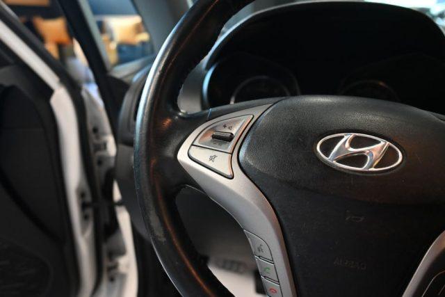 HYUNDAI iX20 1.6 CRDI 115CV COMFORT 6M PDC MP3 16"AUX TEL FULL!