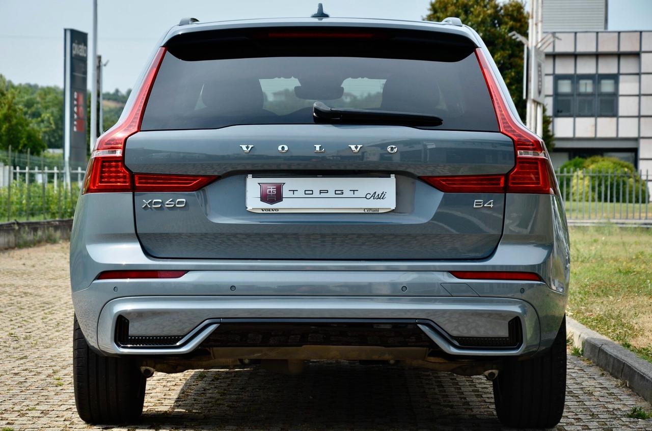 VOLVO XC60 2.0 B4 R-DESIGN 197cv AUTO, UNICOPROPRIETARIO, SERVICE UFF VOLVO, UFF ITALIANA, EURO 6D, FARI LED, NAVI, RETROCAMERA, PERMUTE