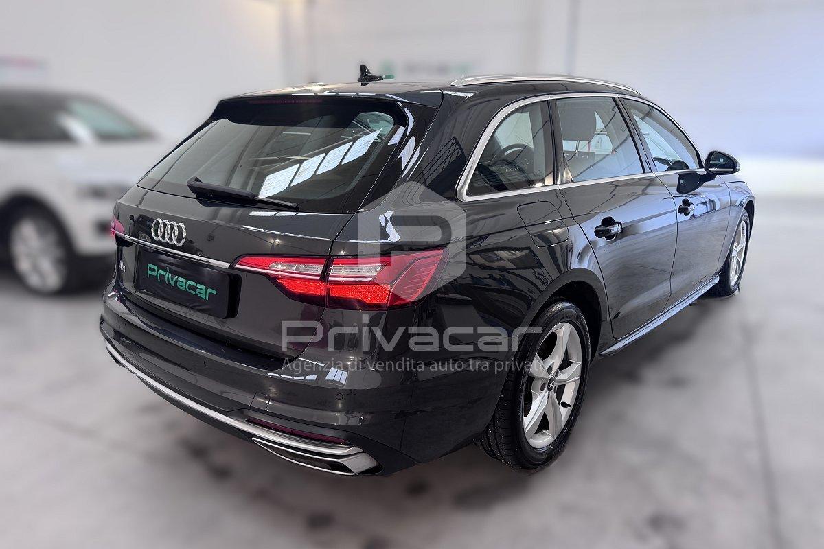 AUDI A4 Avant 30 TDI/136 CV S tronic Business Advanced