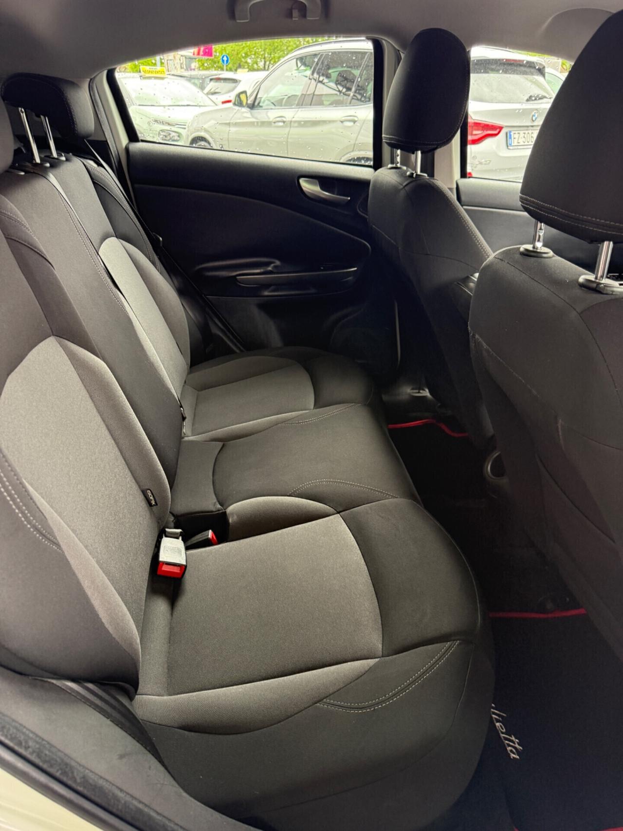 ALFA ROMEO GIULIETTA 1.6 JTDm-2 EXCLUSIVE neopatentati