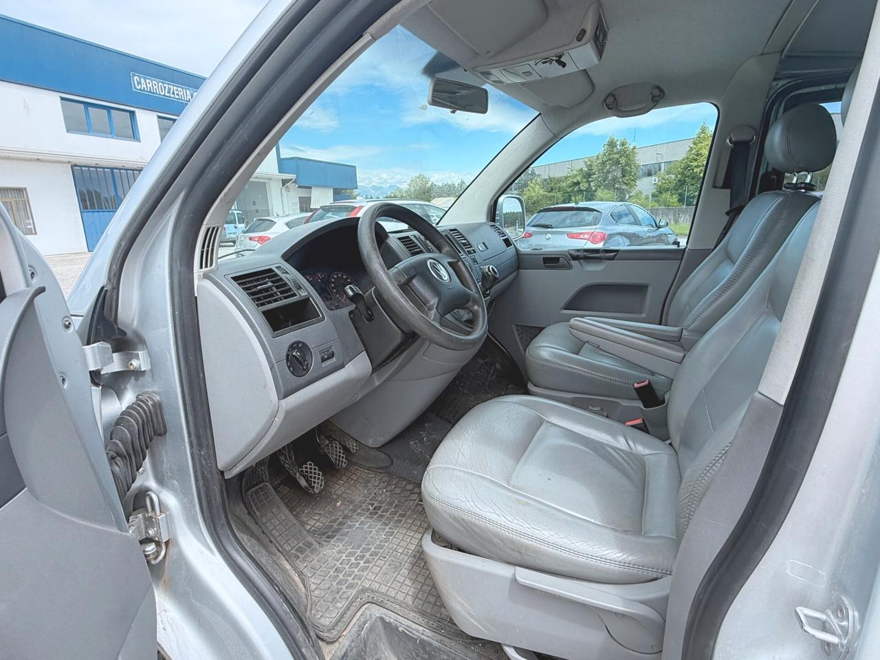Volkswagen Transporter 2.5 TDI/174CV PC-TM Kombi