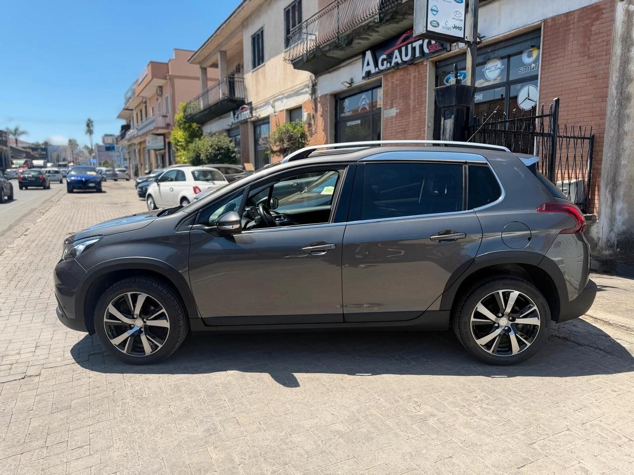 Peugeot 2008 1.6 BlueHDi 100 ALLURE