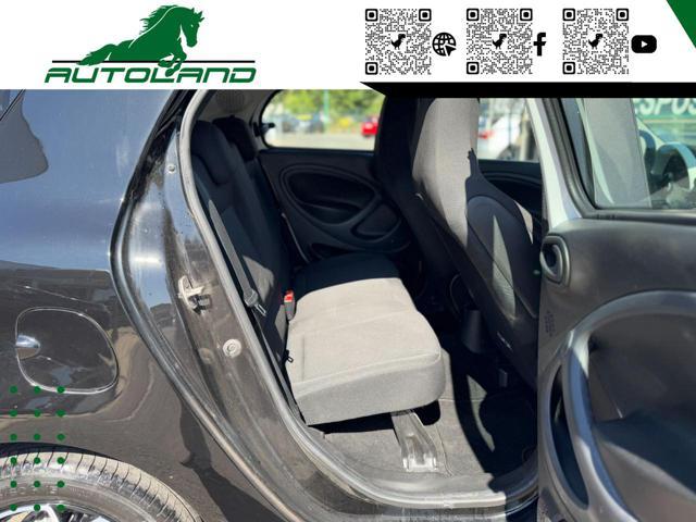SMART ForFour 70 CV 1.0 Youngster Adatta a NEOPATENTATI