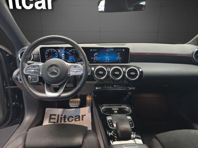MERCEDES-BENZ A 180 Automatic Premium