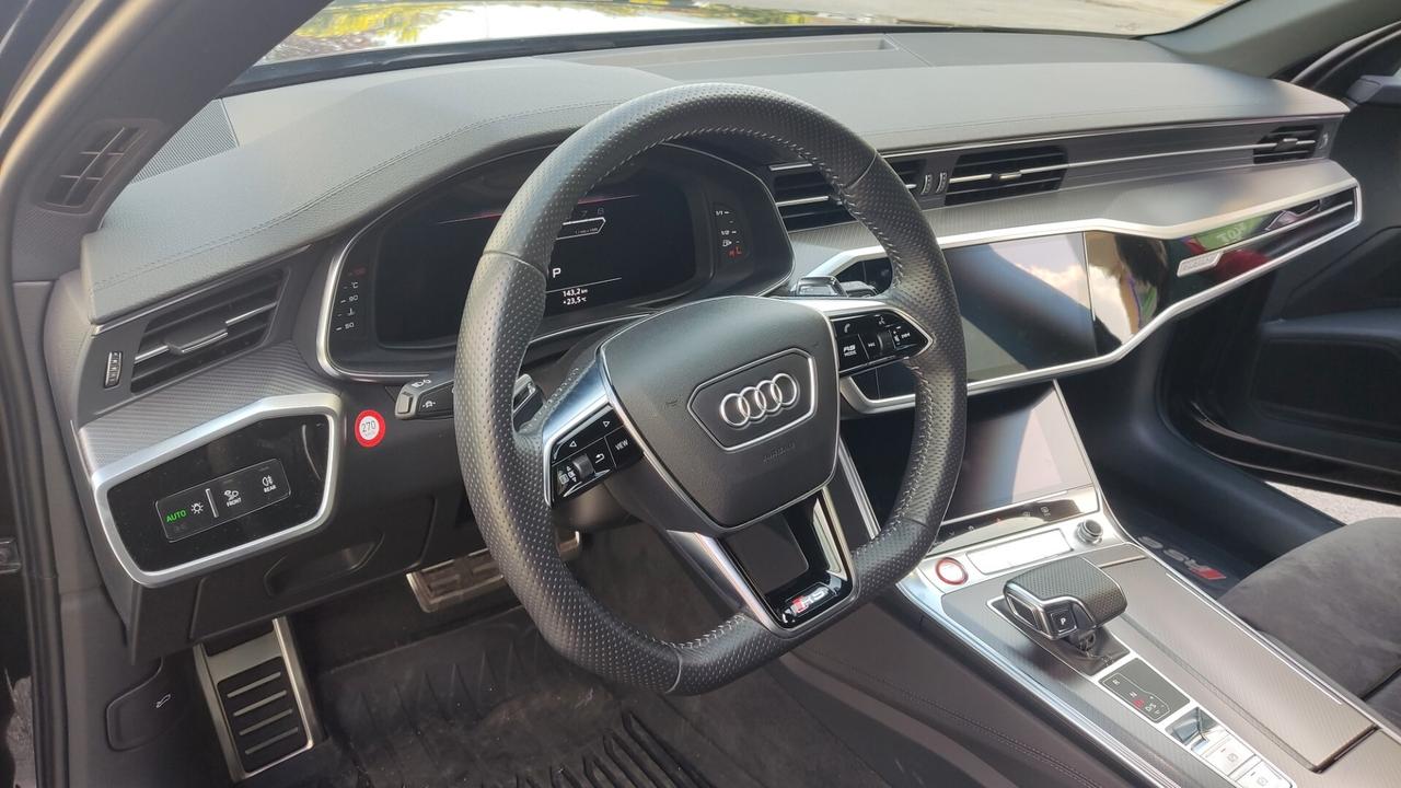 Audi A6 RS 6 Avant 4.0 TFSI V8 quattro tiptronic