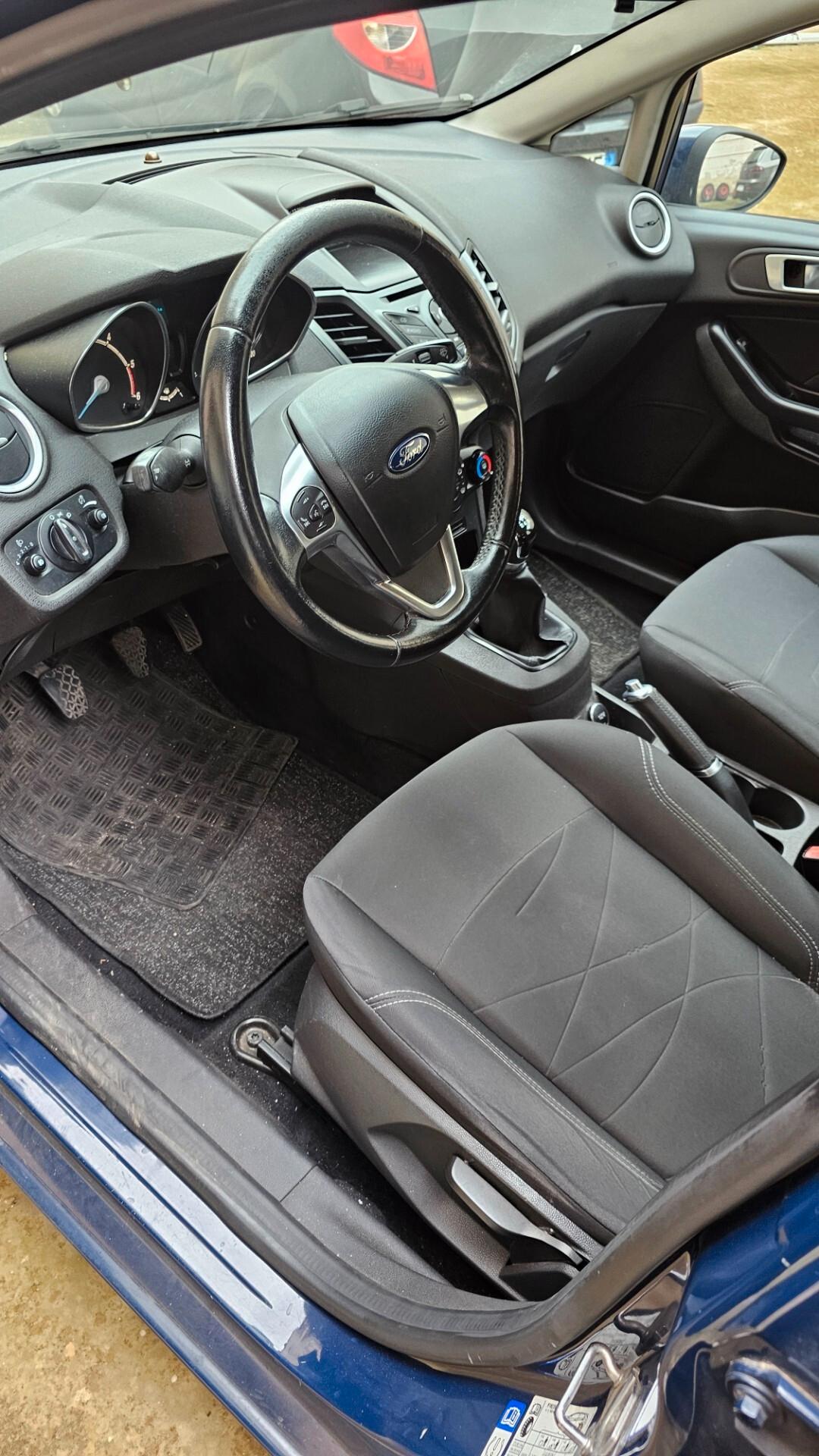 Ford Fiesta Plus 1.5 TDCi 75CV 5 porte