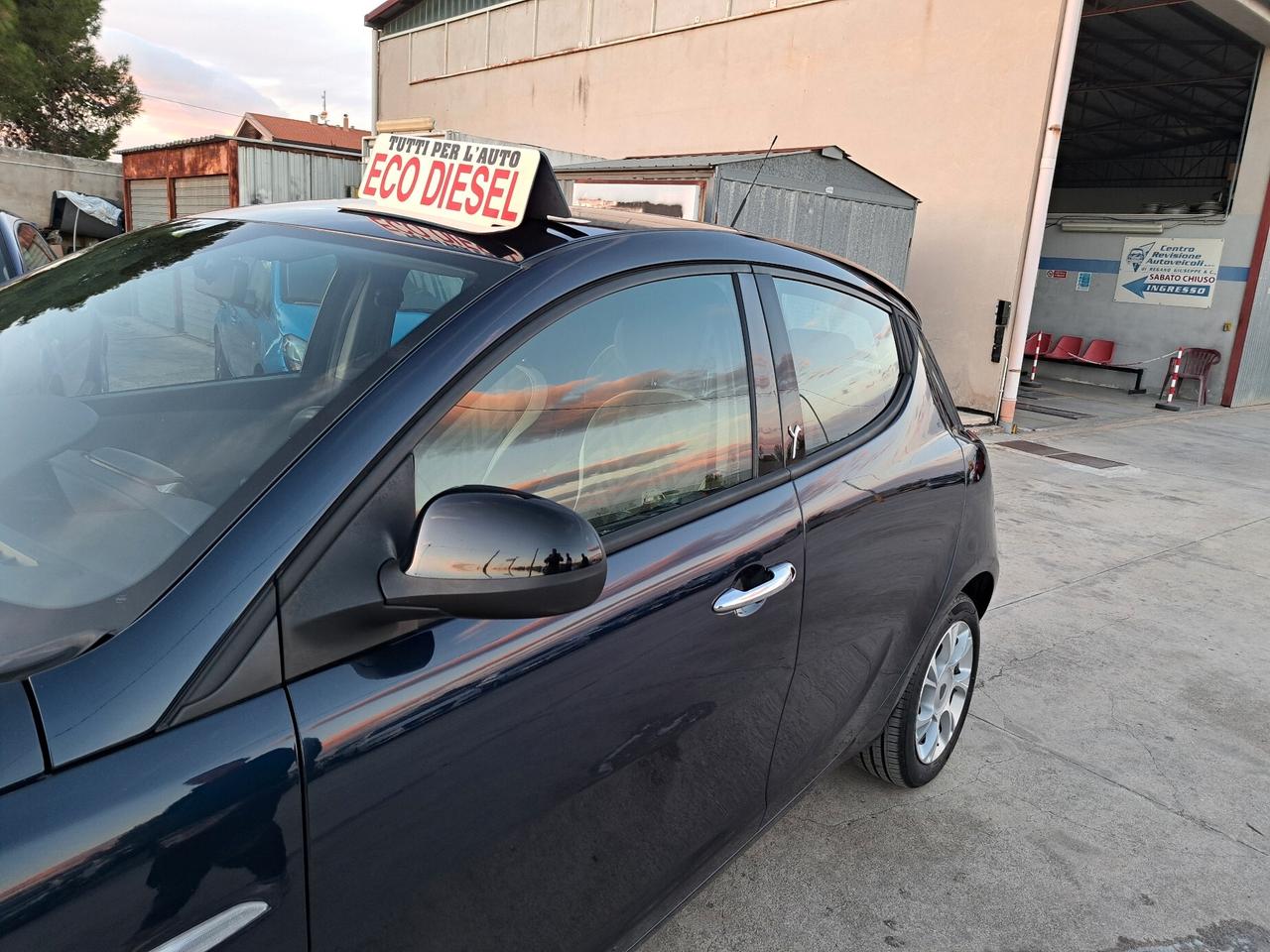 Lancia Ypsilon 1.3 MJT 5 porte S&S Platinum EURO 6