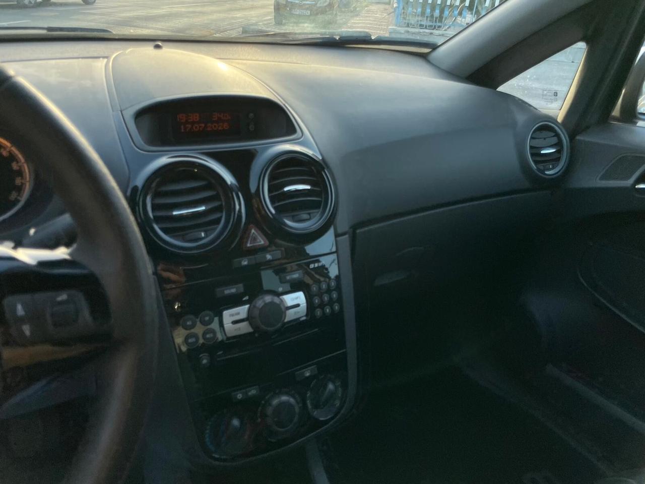 Opel Corsa 1.2 5 porte Edition