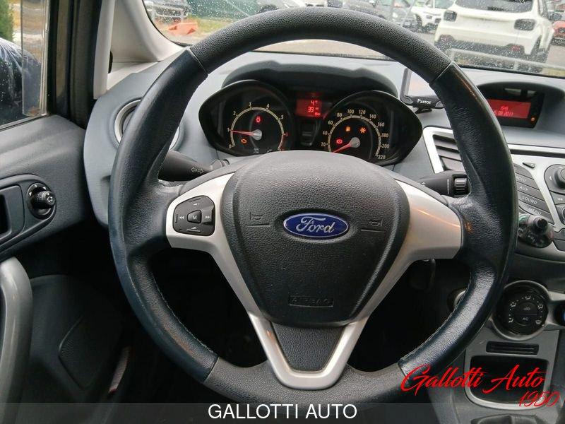 Ford Fiesta 1.4 5 porte GPL