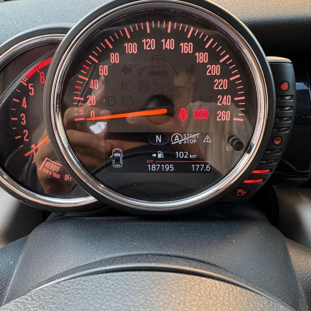 Mini Cooper D 1.5 diesel 116cv Chili