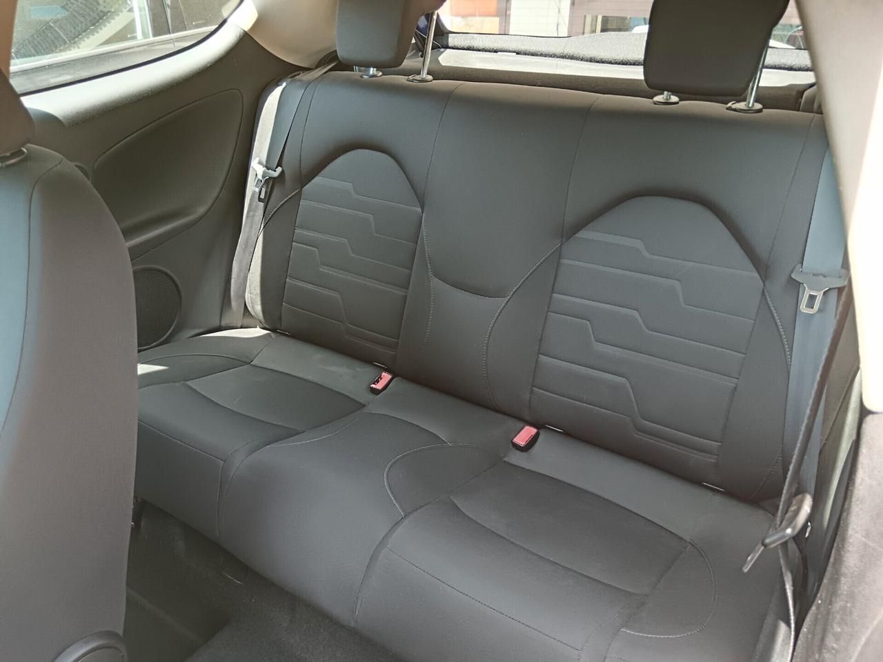 Alfa Romeo MiTo 1.3 MJT 95CV NEOPATENTATI