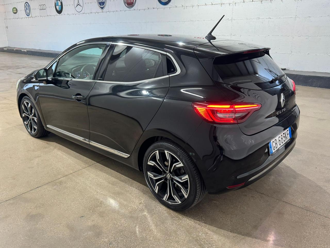 Renault Clio Full Hybrid E-Tech 140 CV 5 porte Intens