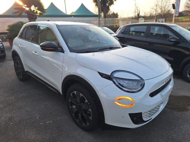 FIAT 600 Hybrid 110 CV DCT MHEV La Prima