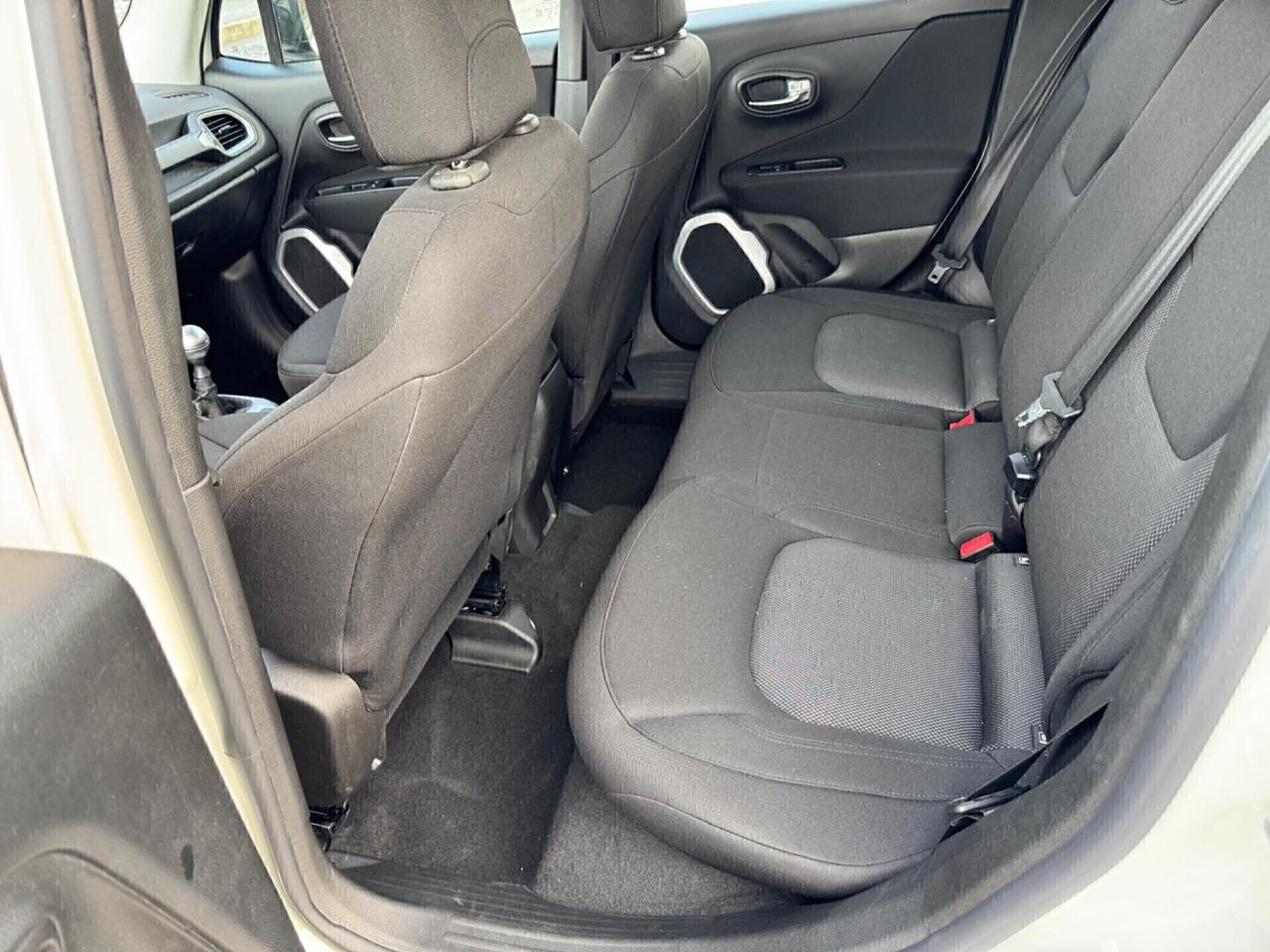 Jeep Renegade 1.6 E-TorQ EVO Sport