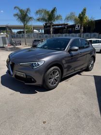 Alfa Romeo Stelvio 2.2 Turbodiesel 180 CV AT8 Q4 Business