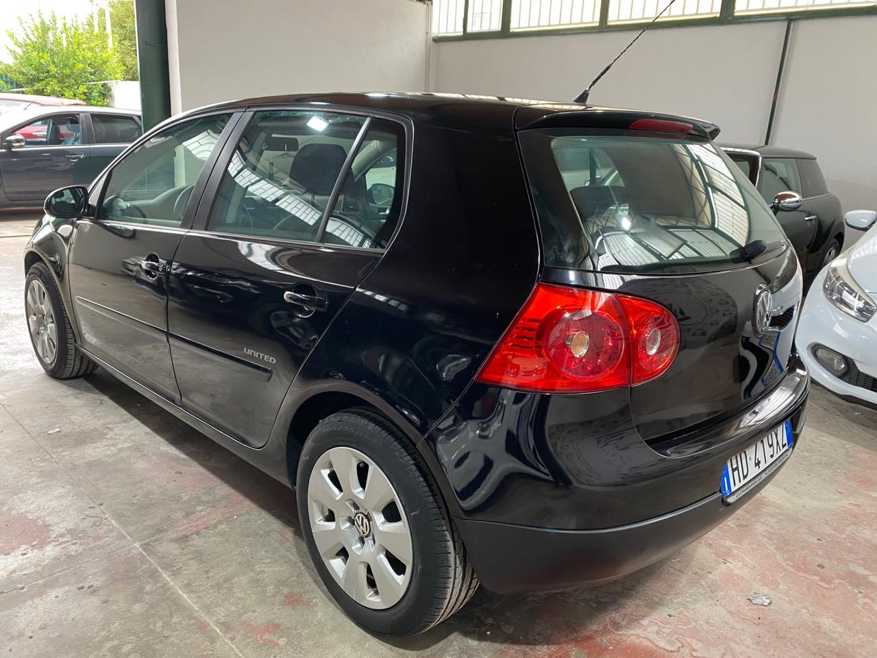 Volkswagen Golf 1.6 5p. Comfortline