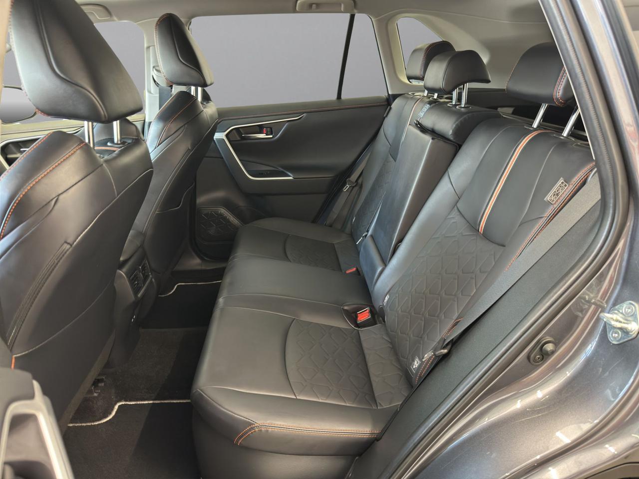 Toyota Rav4 2.5 AWD E-CVT ADVENTURE