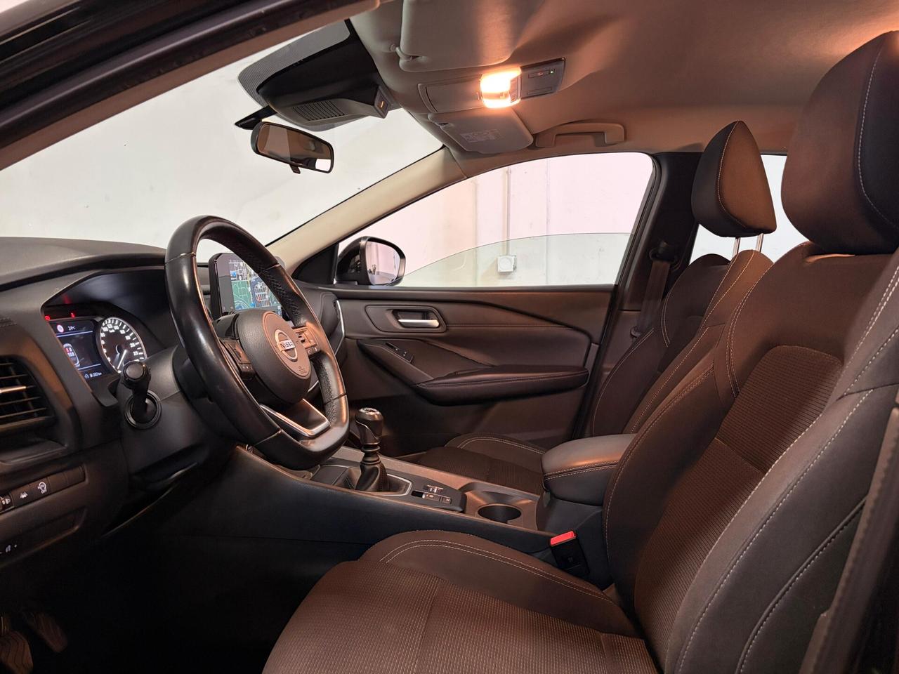Nissan Qashqai MHEV 140 CV Business
