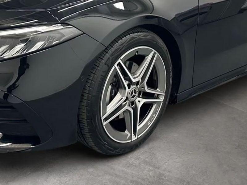 Mercedes-Benz Classe A A 200 Premium AMG LED NAVI