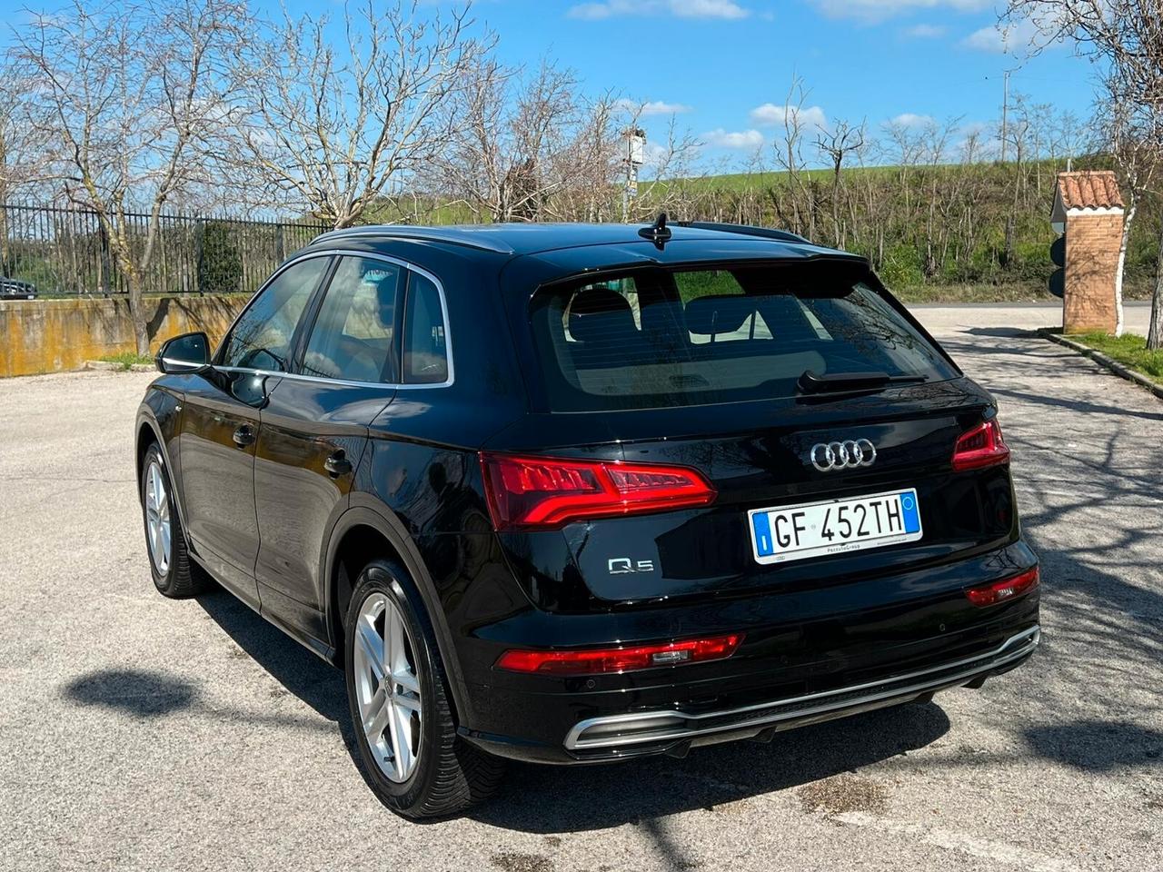 Audi Q5 35 TDI S tronic Sport